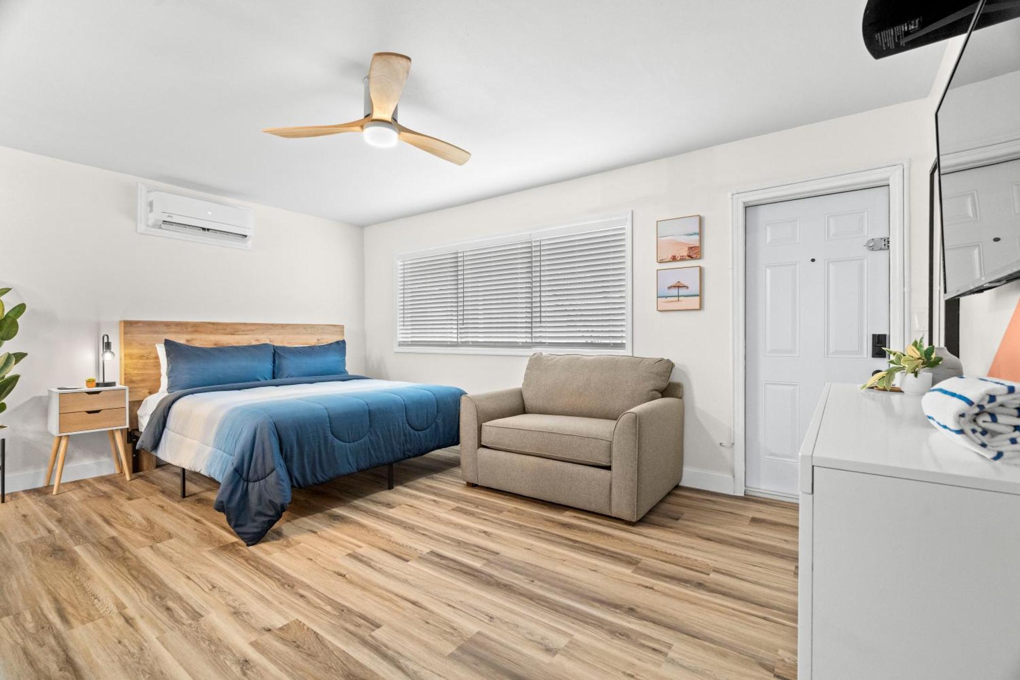Boutique Beach Retreat Сант Пит Бич Экстерьер фото